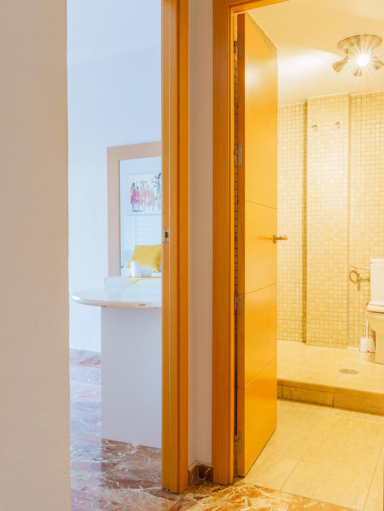 Ferienwohnung Atico Plaza Cristo De Burgos Sevilla Exterior foto