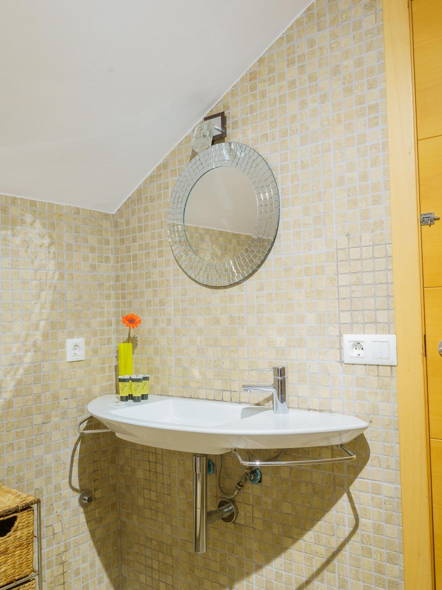 Ferienwohnung Atico Plaza Cristo De Burgos Sevilla Exterior foto