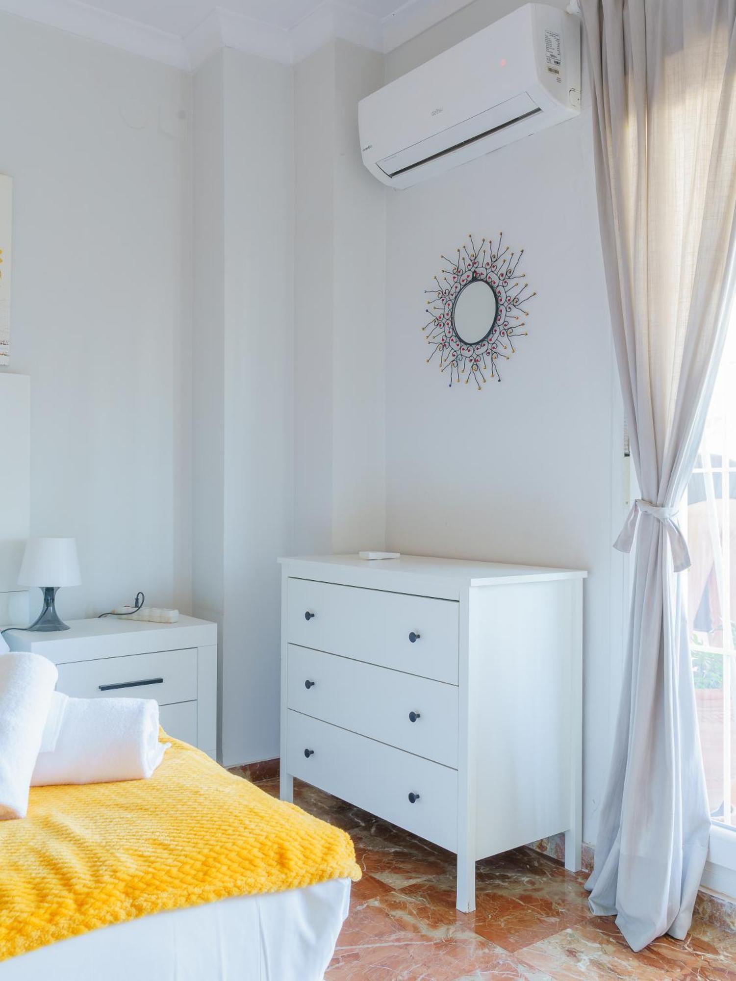 Ferienwohnung Atico Plaza Cristo De Burgos Sevilla Exterior foto